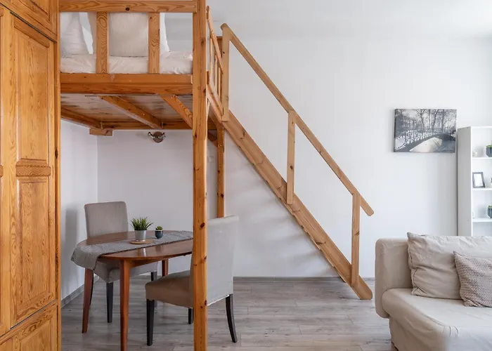 Rentplanet - Apartament Swietego Antoniego
